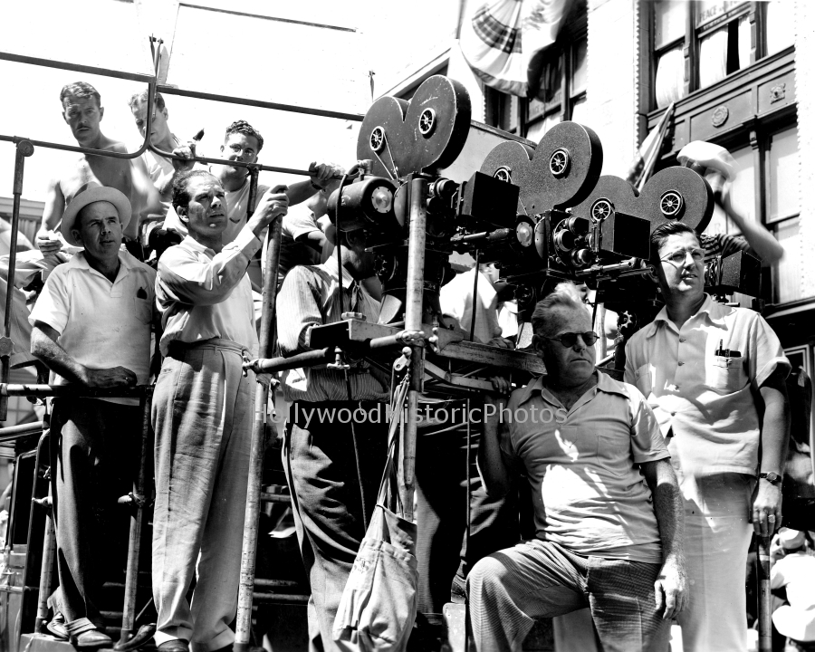 Frank Capra 1939 Behind the camera directing Mr. Smith Goes To Washington.jpg